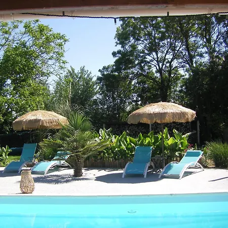Au Fil De L'eau La Ronde (Charente-Maritime)