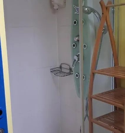 Au Fil De L'eau Couette-café