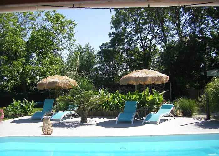 Au Fil De L'eau La Ronde (Charente-Maritime)